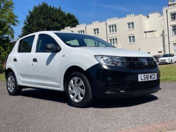 Used Dacia Sandero 2018 for sale - 74628088: Photo