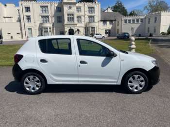 Used Dacia Sandero 2018 for sale - 74628088: Photo