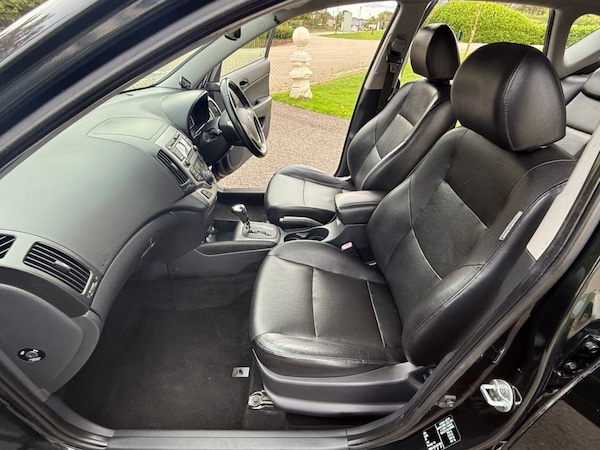 Used Hyundai i30 2010 for sale - 76304250: Photo 14
