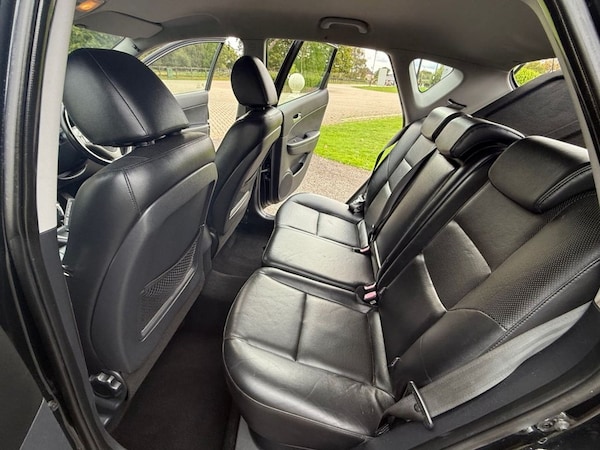 Used Hyundai i30 2010 for sale - 76304250: Photo 16