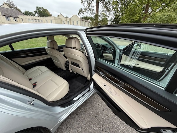 Used BMW 7 Series 2010 for sale - 75693328: Photo 24