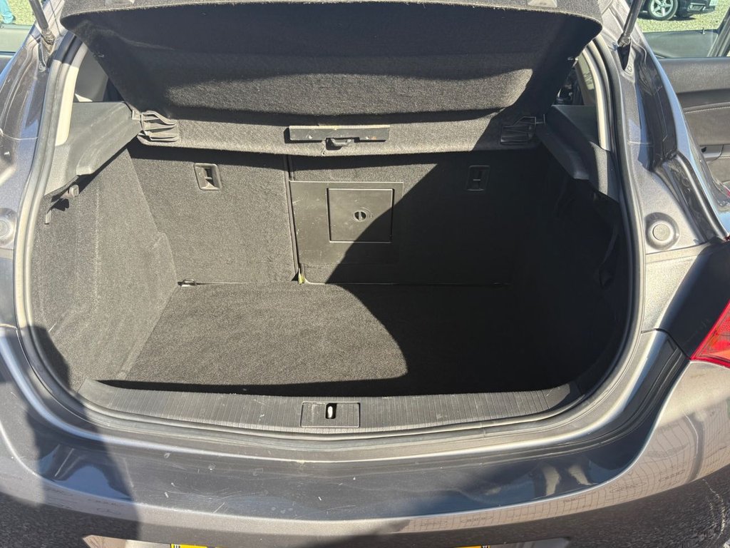 Used Vauxhall Astra 2012 for sale - 77981451: Photo 15