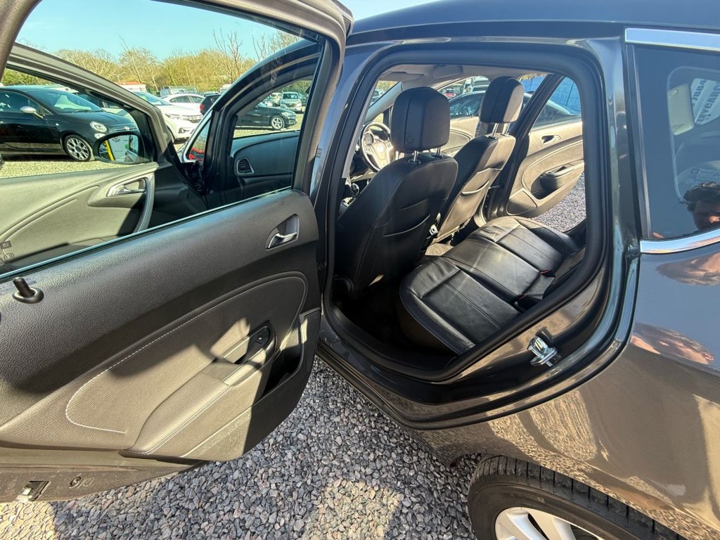 Used Vauxhall Astra 2012 for sale - 77981451: Photo 17