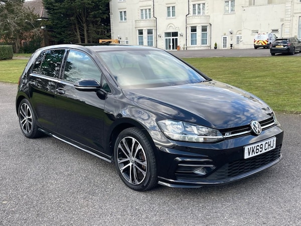 Used Volkswagen Golf 2019 for sale - 73990734: Photo 1