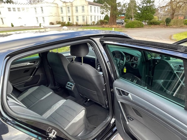 Used Volkswagen Golf 2019 for sale - 73990734: Photo 27