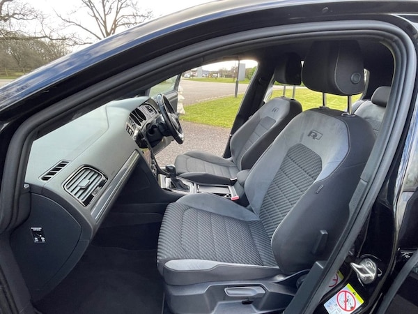 Used Volkswagen Golf 2019 for sale - 73990734: Photo 29
