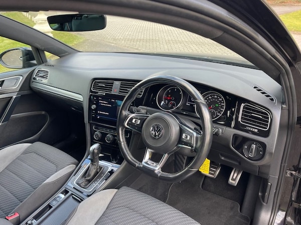 Used Volkswagen Golf 2019 for sale - 73990734: Photo 33