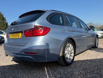 Used BMW 3 Series 2014 for sale - 77936909: Photo