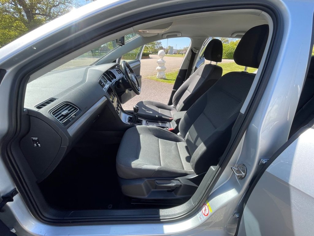 Used Volkswagen Golf 2014 for sale - 77226894: Photo 20