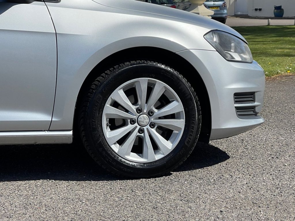 Used Volkswagen Golf 2014 for sale - 77226894: Photo 3