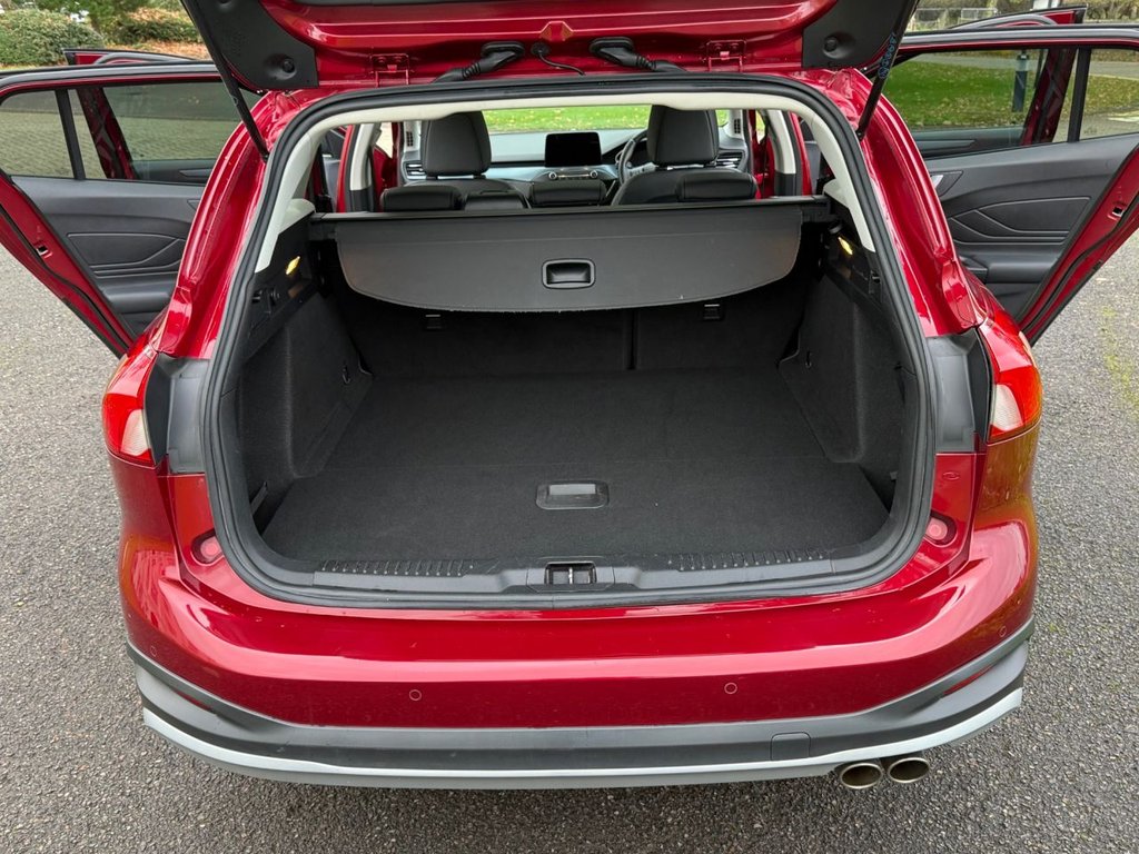 Used Ford Focus 2019 for sale - 76691379: Photo 20