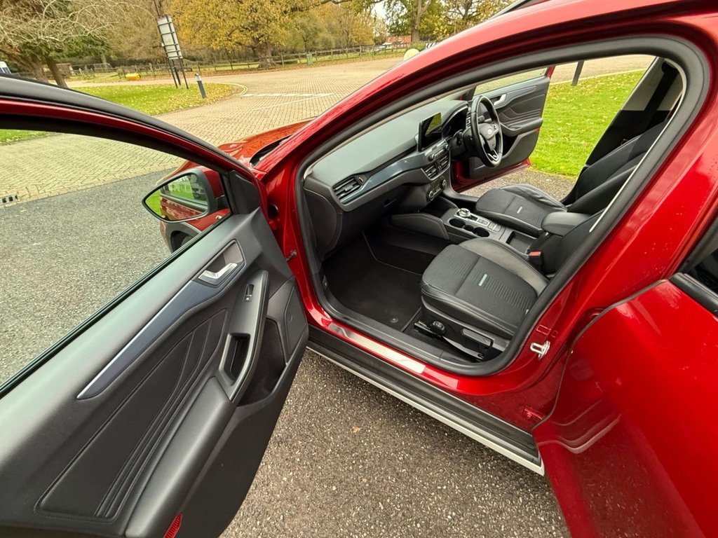 Used Ford Focus 2019 for sale - 76691379: Photo 24