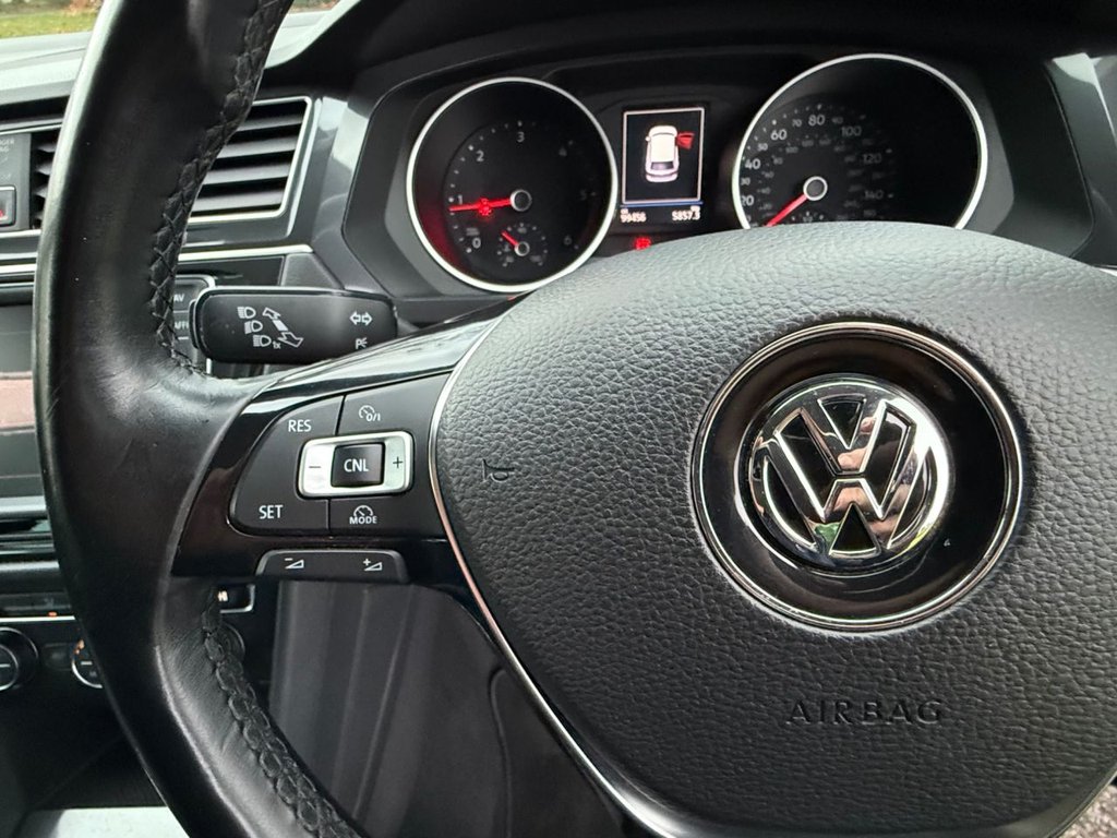 Used Volkswagen Tiguan 2016 for sale - 76546830: Photo 22