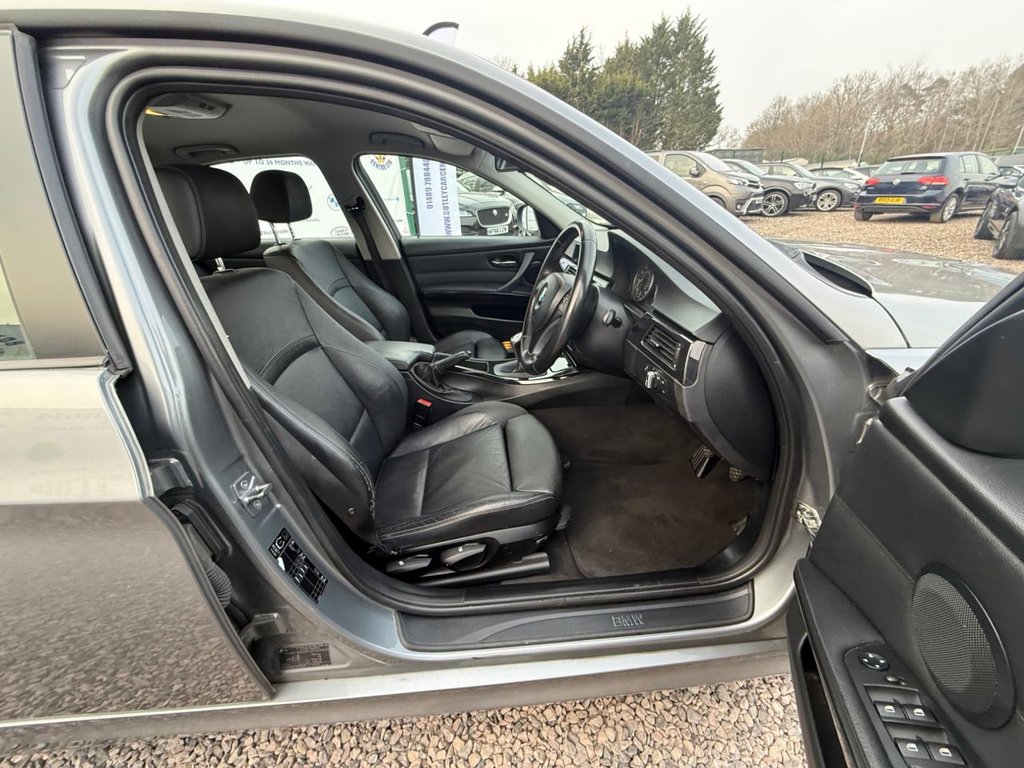 Used BMW 3 Series 2010 for sale - 77995367: Photo 17