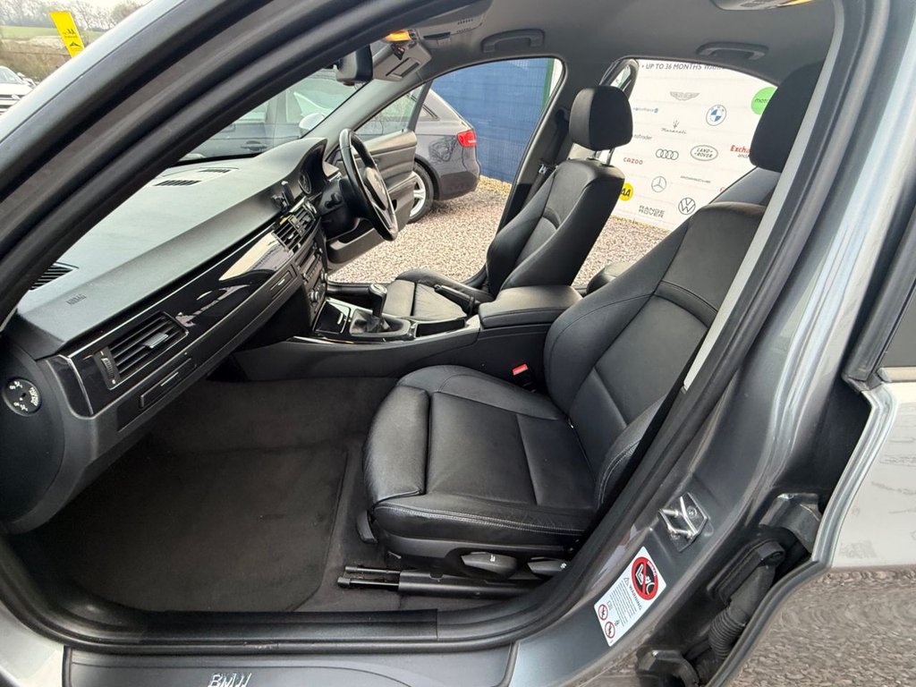 Used BMW 3 Series 2010 for sale - 77995367: Photo 19