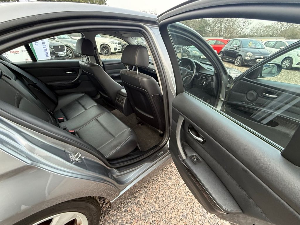 Used BMW 3 Series 2010 for sale - 77995367: Photo 20