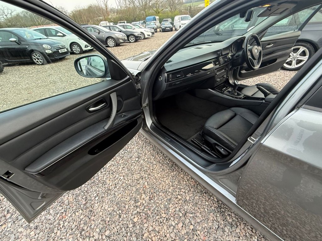 Used BMW 3 Series 2010 for sale - 77995367: Photo 25