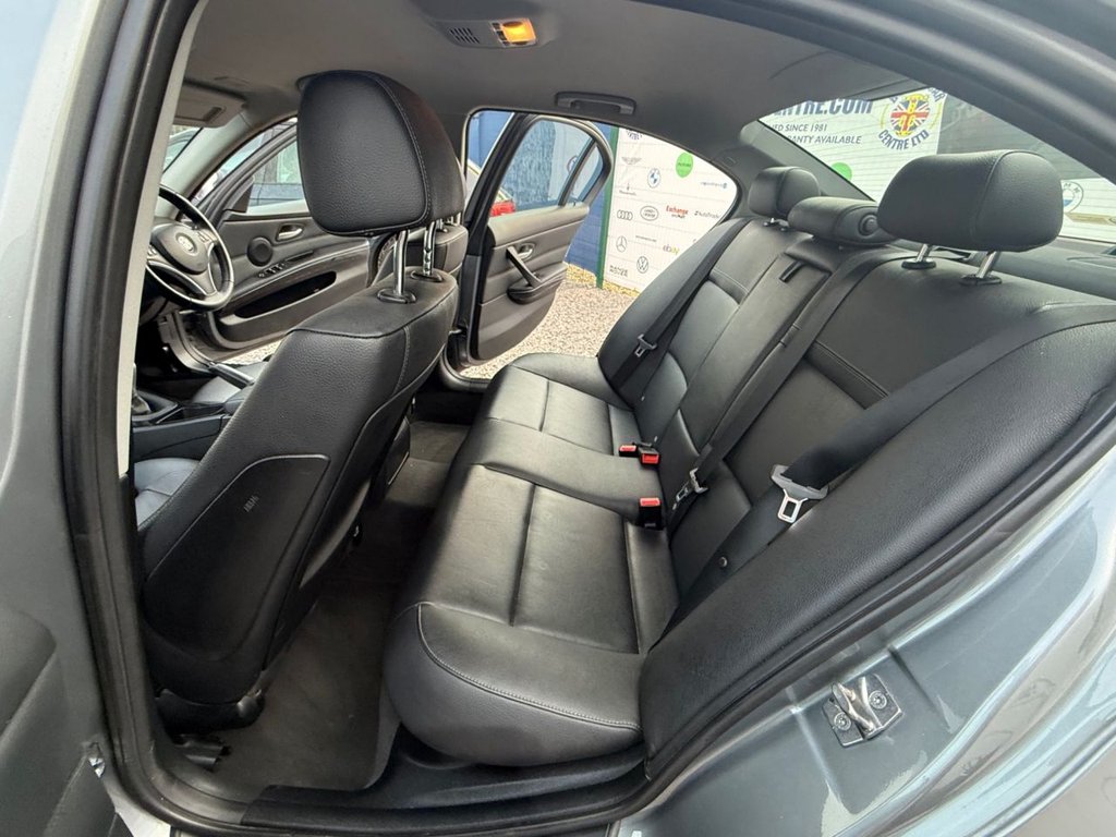 Used BMW 3 Series 2010 for sale - 77995367: Photo 26