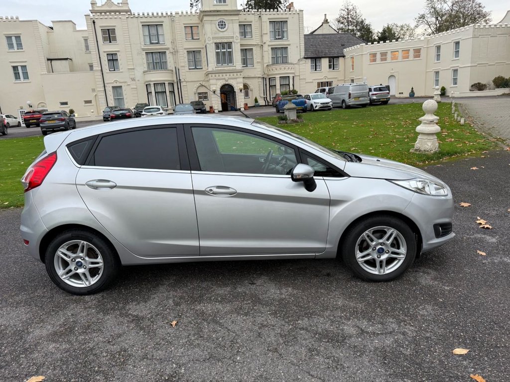 Used Ford Fiesta 2013 for sale - 76470439: Photo 2