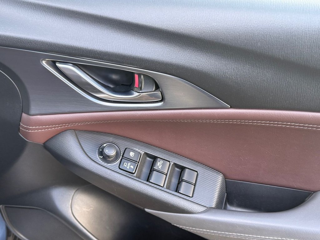 Used Mazda CX-3 2017 for sale - 76570213: Photo 35