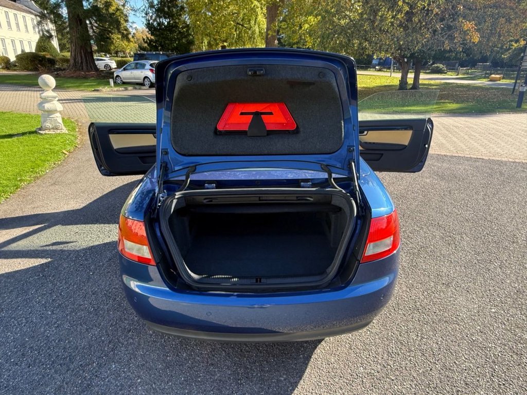 Used Audi A4 Cabriolet 2004 for sale - 76291543: Photo 16