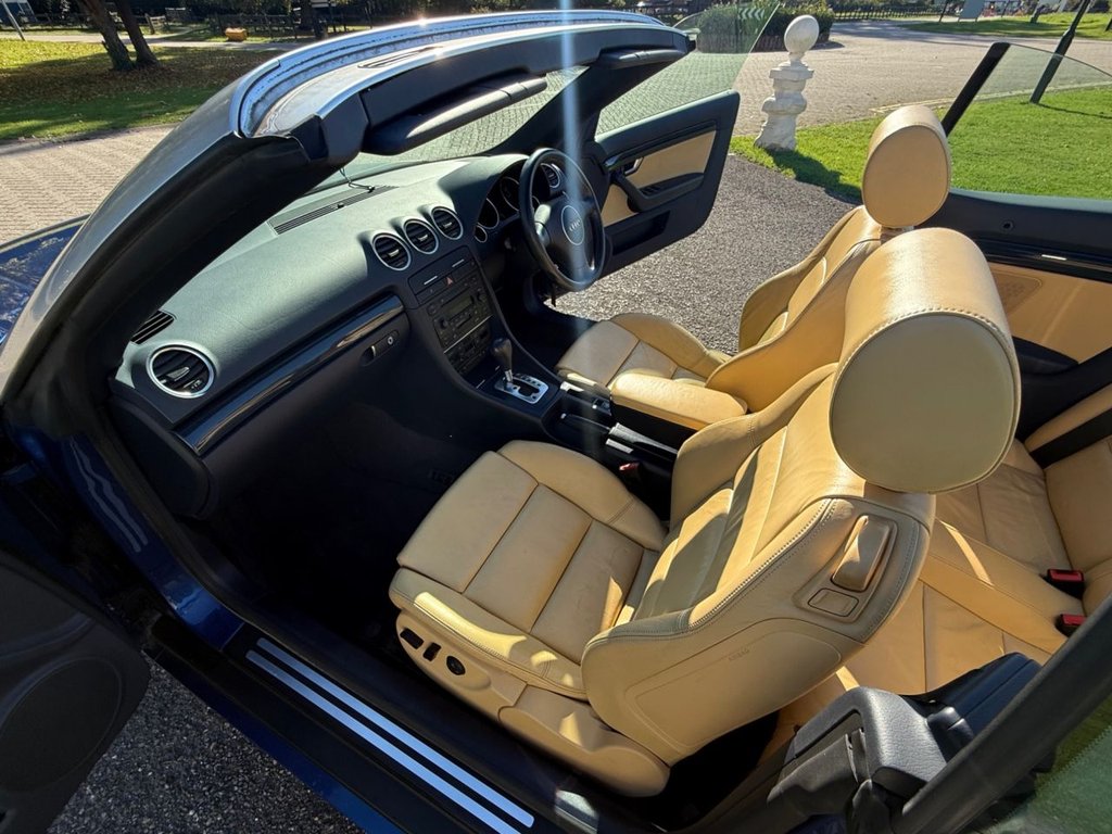 Used Audi A4 Cabriolet 2004 for sale - 76291543: Photo 19