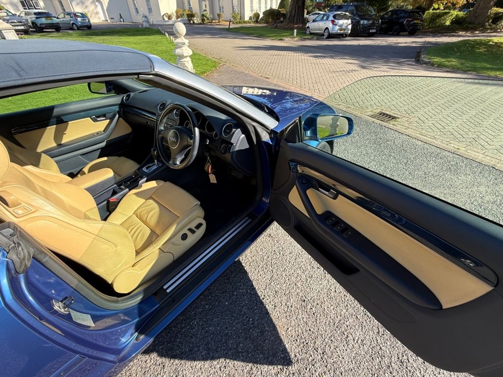 Used Audi A4 Cabriolet 2004 for sale - 76291543: Photo 21