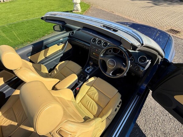 Used Audi A4 Cabriolet 2004 for sale - 76291543: Photo 25