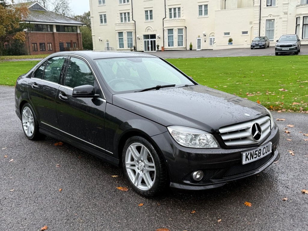Used Mercedes-Benz C Class 2008 for sale - 76535843: Photo 1