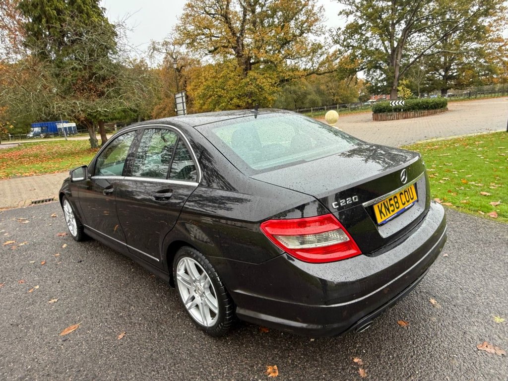 Used Mercedes-Benz C Class 2008 for sale - 76535843: Photo 12