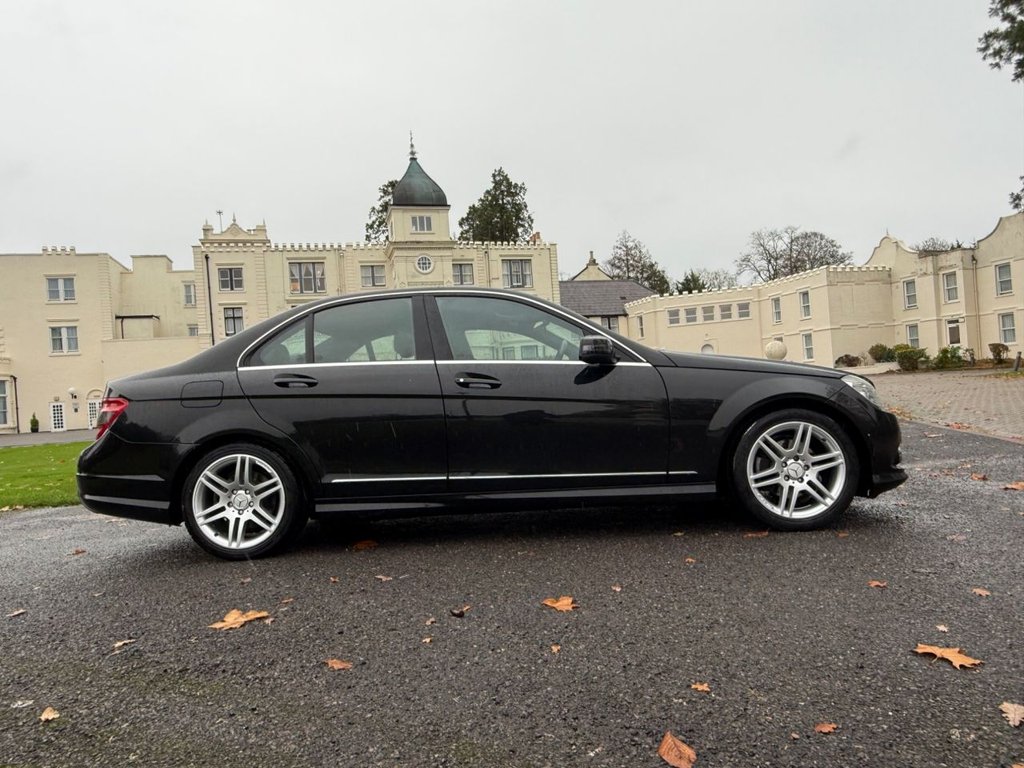 Used Mercedes-Benz C Class 2008 for sale - 76535843: Photo 4