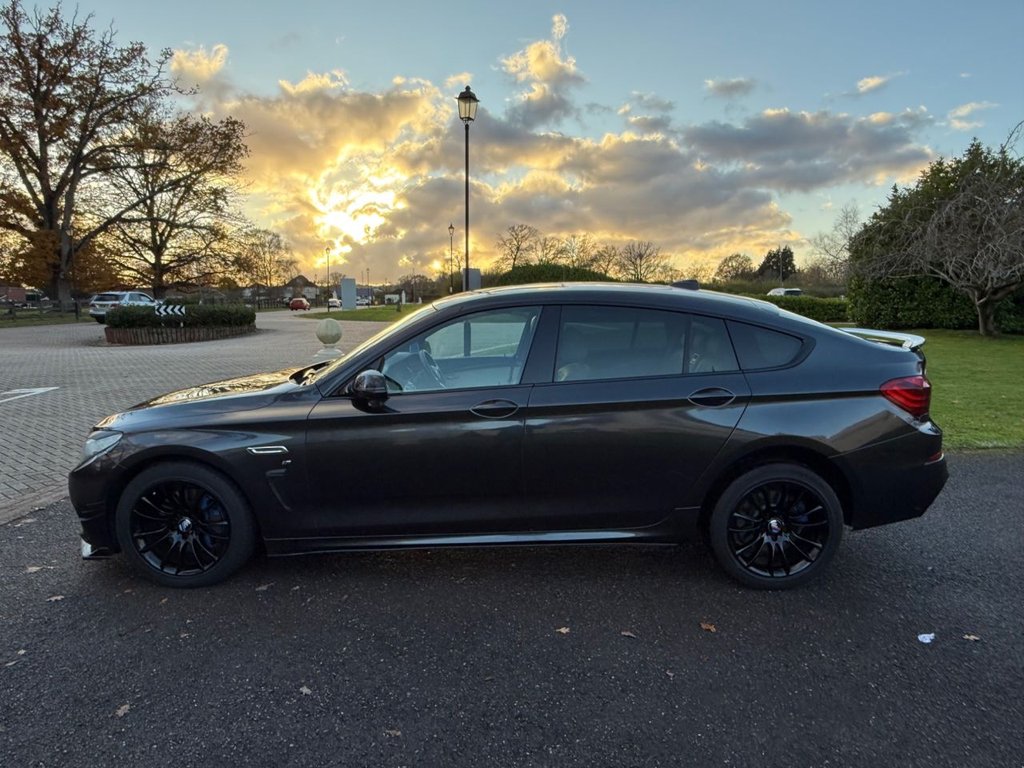 Used BMW 5 Series 2014 for sale - 76966300: Photo 12