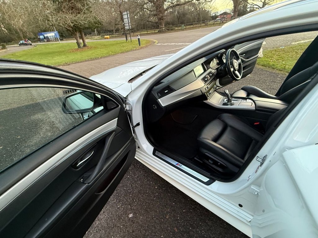 Used BMW 5 Series 2015 for sale - 77121779: Photo 25