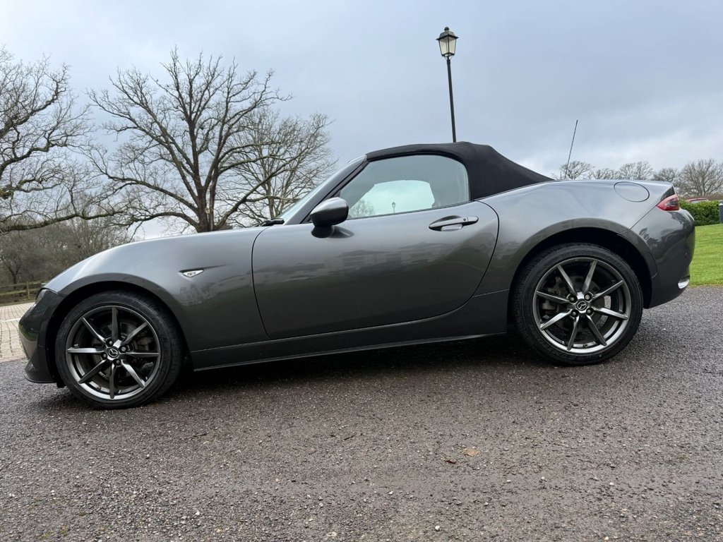 Used Mazda MX-5 2019 for sale - 77608967: Photo 9