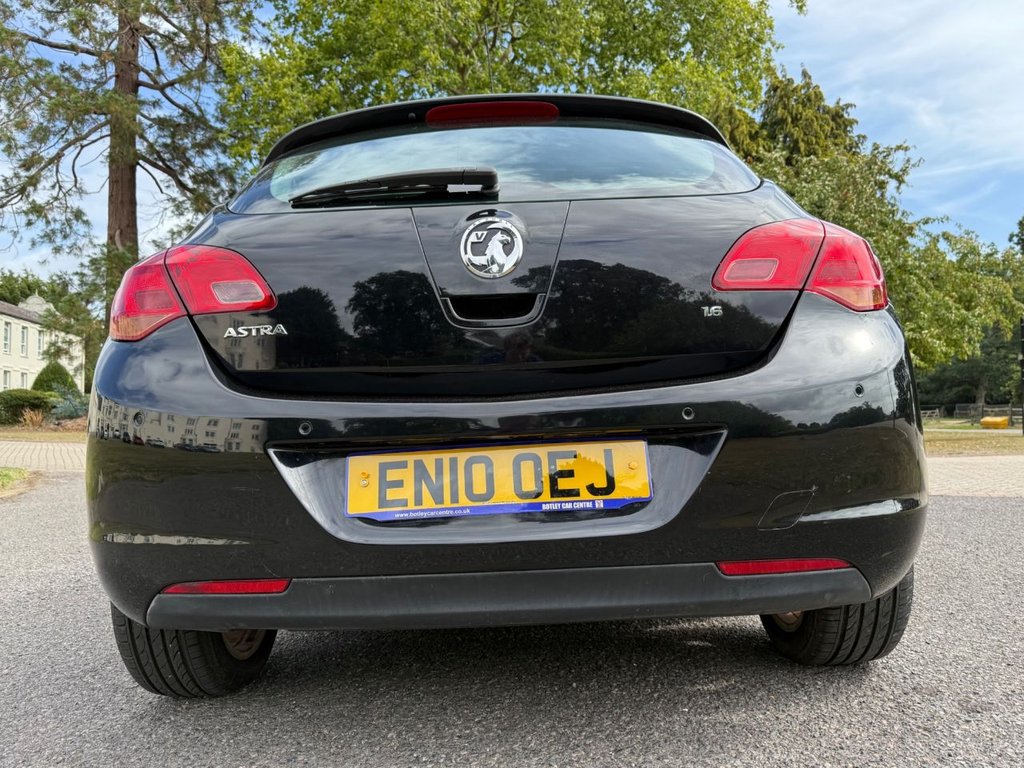 Used Vauxhall Astra 2010 for sale - 76604378: Photo 10