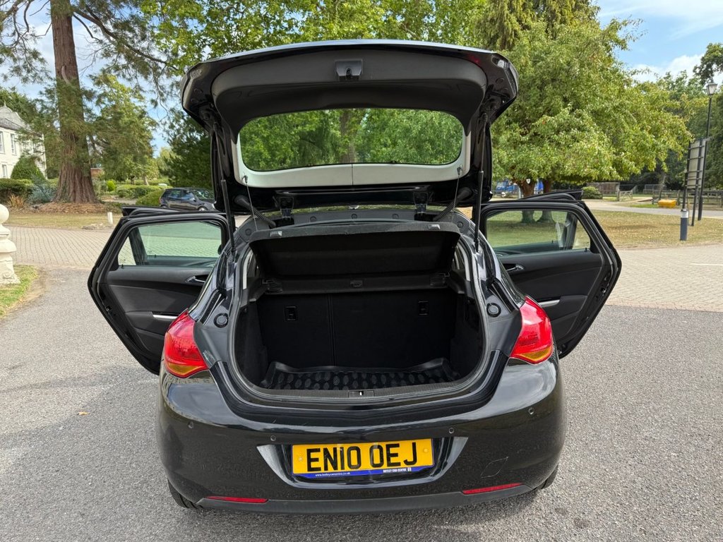 Used Vauxhall Astra 2010 for sale - 76604378: Photo 13