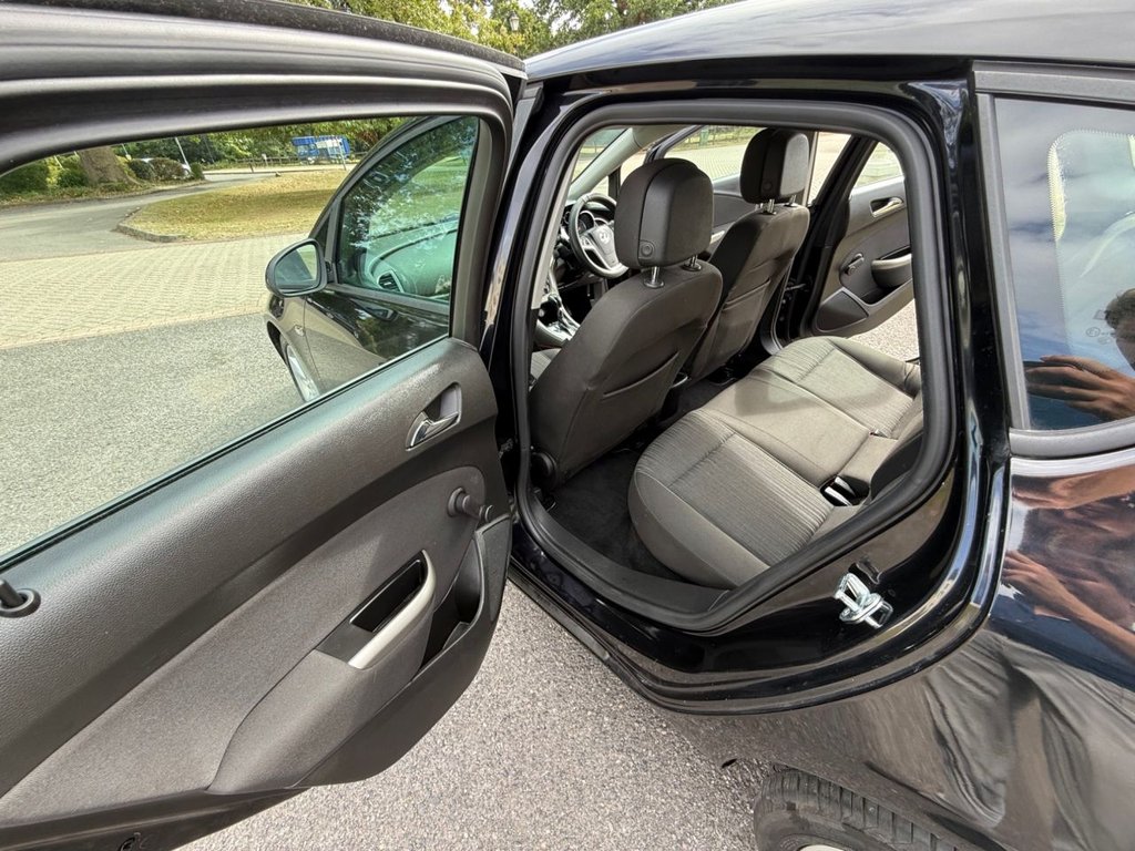 Used Vauxhall Astra 2010 for sale - 76604378: Photo 22