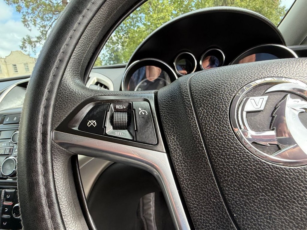 Used Vauxhall Astra 2010 for sale - 76604378: Photo 31