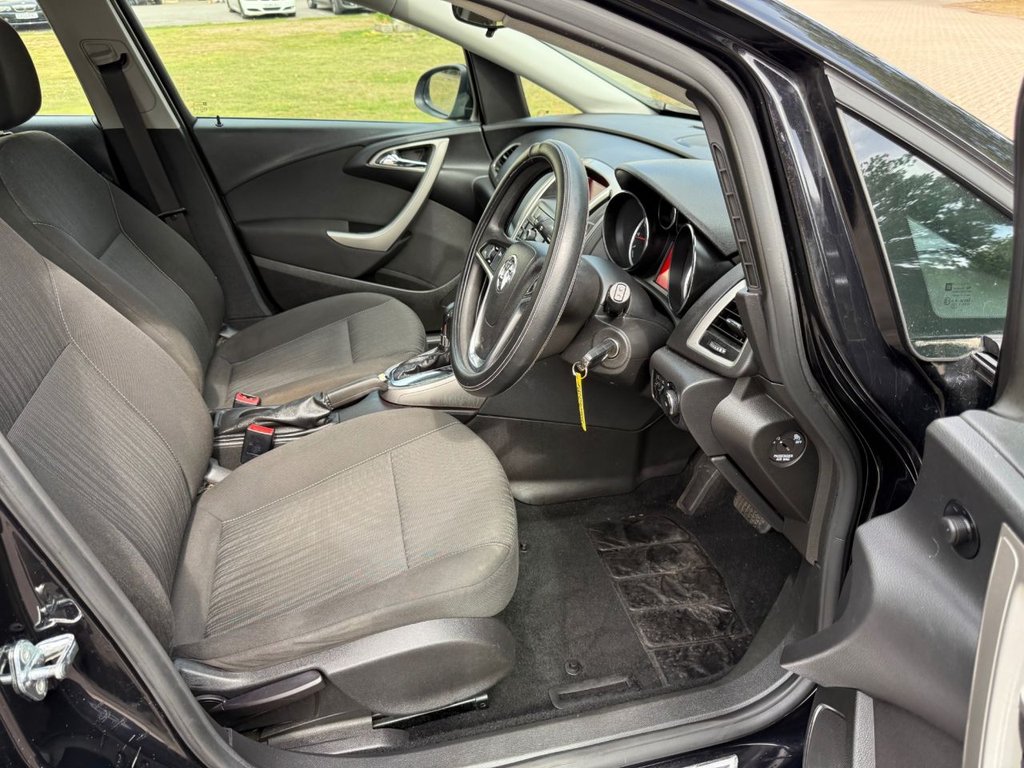 Used Vauxhall Astra 2010 for sale - 76604378: Photo 33