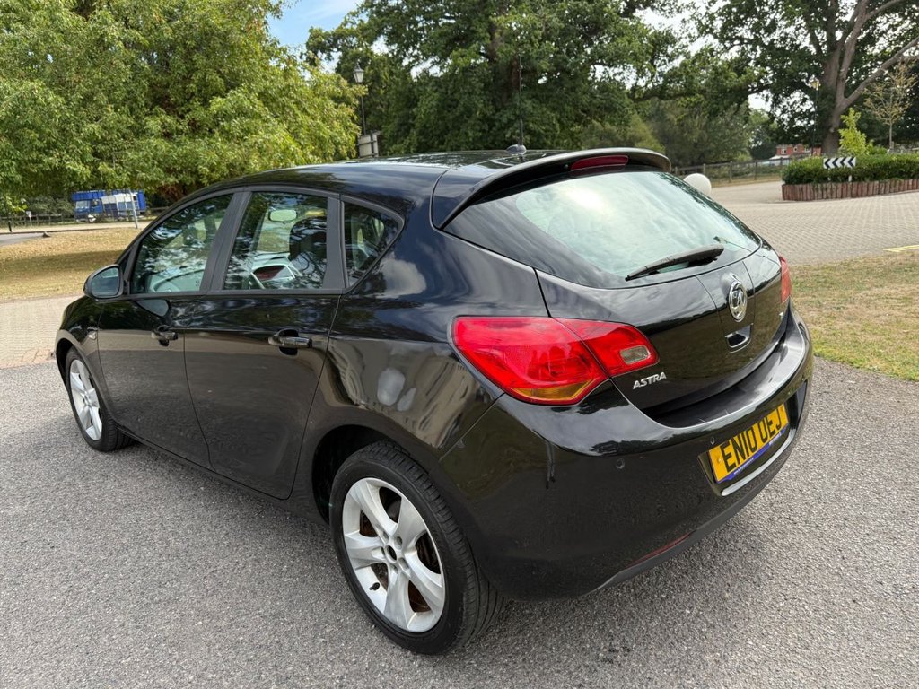 Used Vauxhall Astra 2010 for sale - 76604378: Photo 9