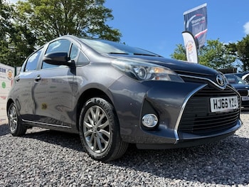 Used Toyota Yaris 2016 for sale - 78896396: Photo