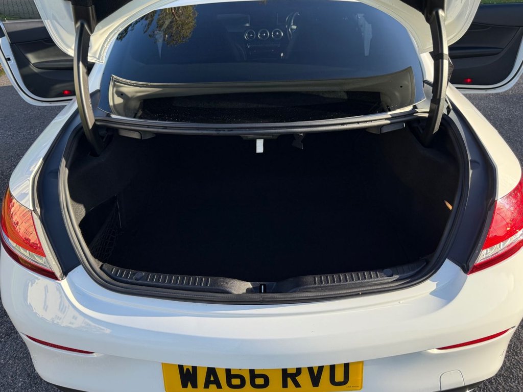 Used Mercedes-Benz C Class 2016 for sale - 76605168: Photo 17