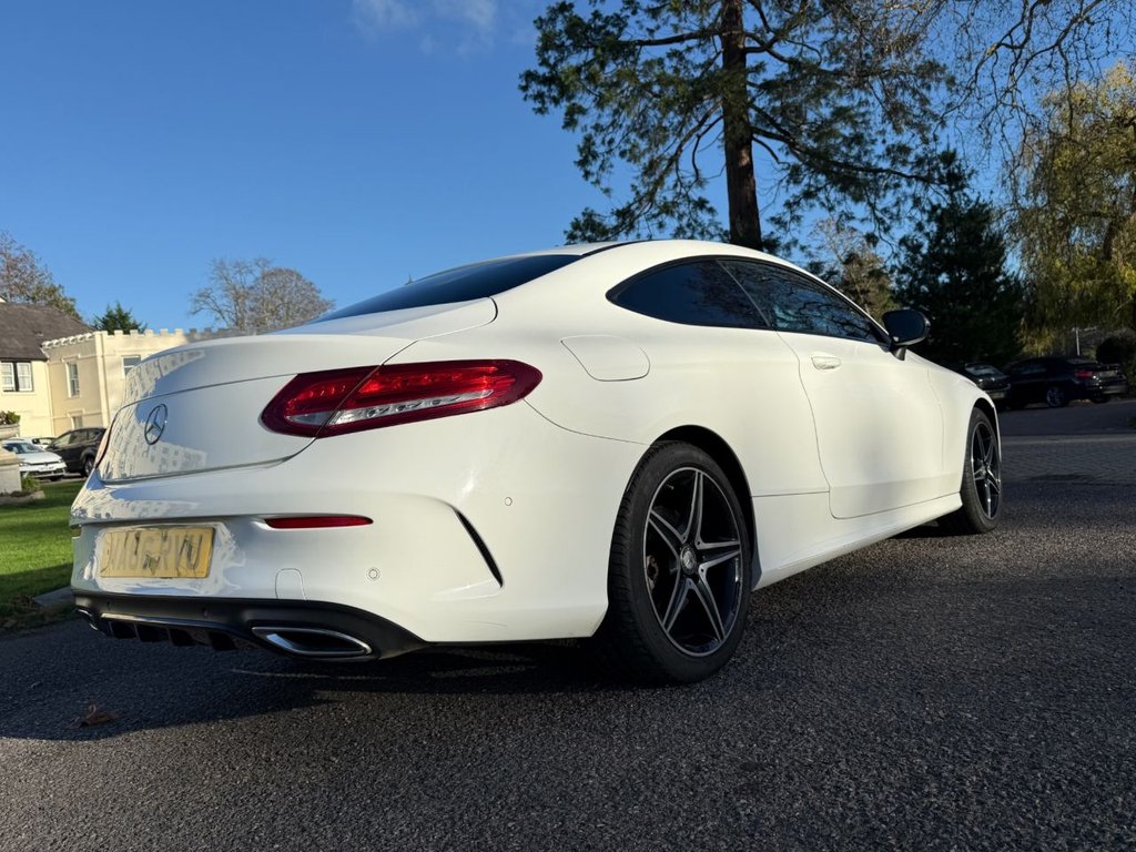 Used Mercedes-Benz C Class 2016 for sale - 76605168: Photo 4