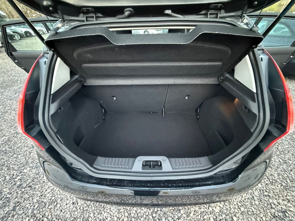 Used Ford Fiesta 2015 for sale - 78022172: Photo 16