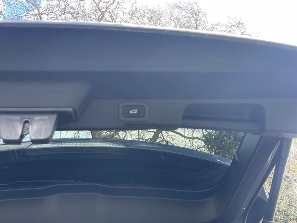 Used Land Rover Range Rover Sport 2016 for sale - 77327831: Photo 18