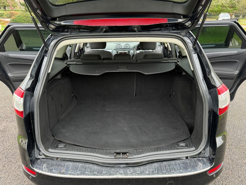 Used Ford Mondeo 2012 for sale - 76724925: Photo 20