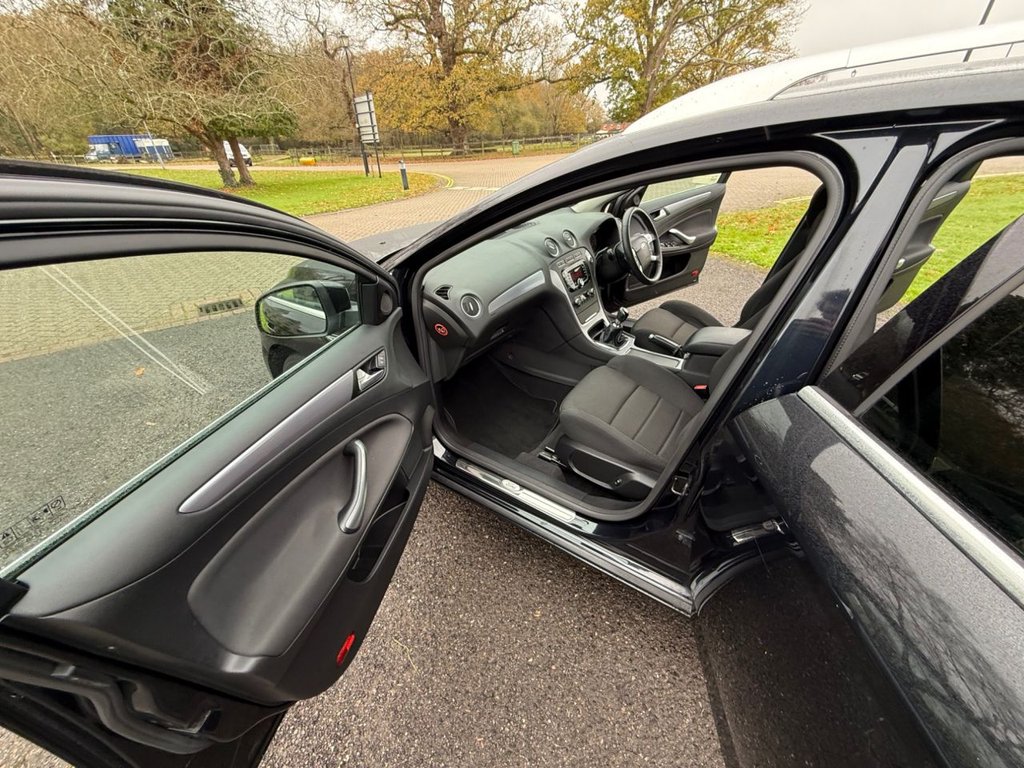 Used Ford Mondeo 2012 for sale - 76724925: Photo 22