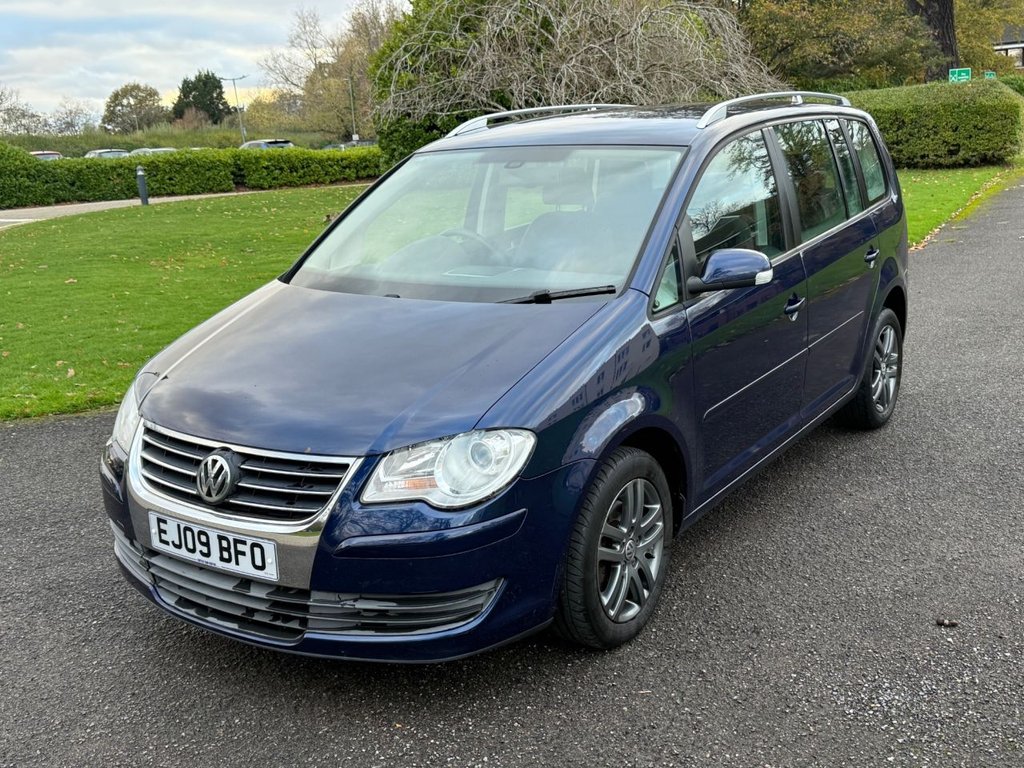 Used Volkswagen Touran 2009 for sale - 76631756: Photo 6