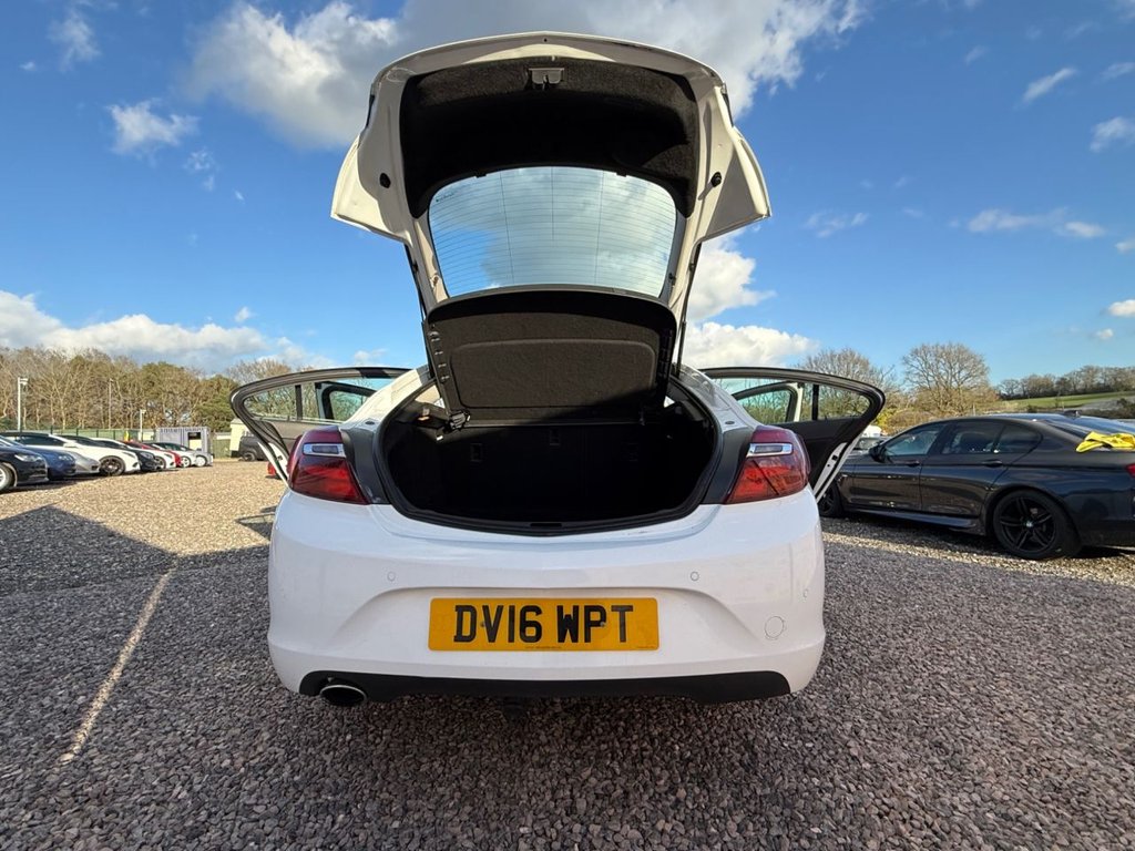 Used Vauxhall Insignia 2016 for sale - 77720356: Photo 12