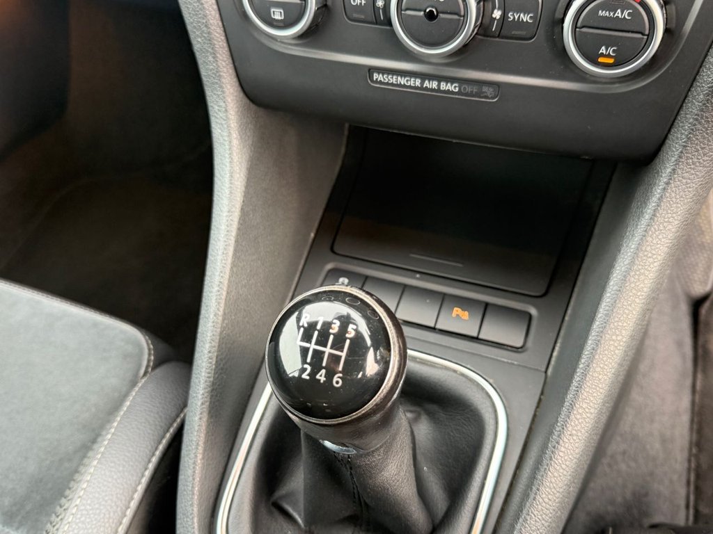 Used Volkswagen Golf 2012 for sale - 77582934: Photo 24